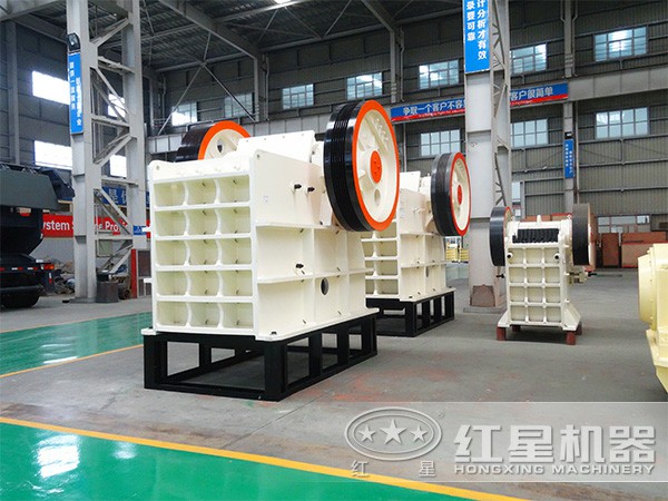 69石頭顎破機廠家，提供現(xiàn)貨，可到場考察