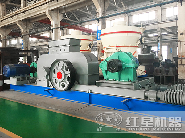四輥破碎機效能高作業(yè)、噪音小