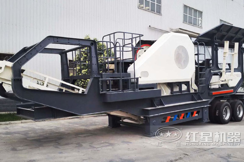 輪胎式車(chē)載鄂破機(jī)，時(shí)產(chǎn)50噸現(xiàn)貨
