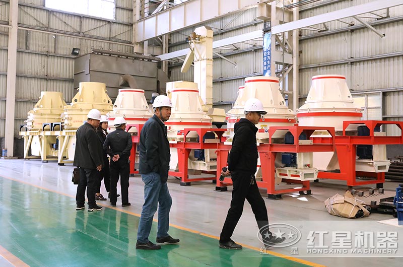 客戶來廠參觀，購機