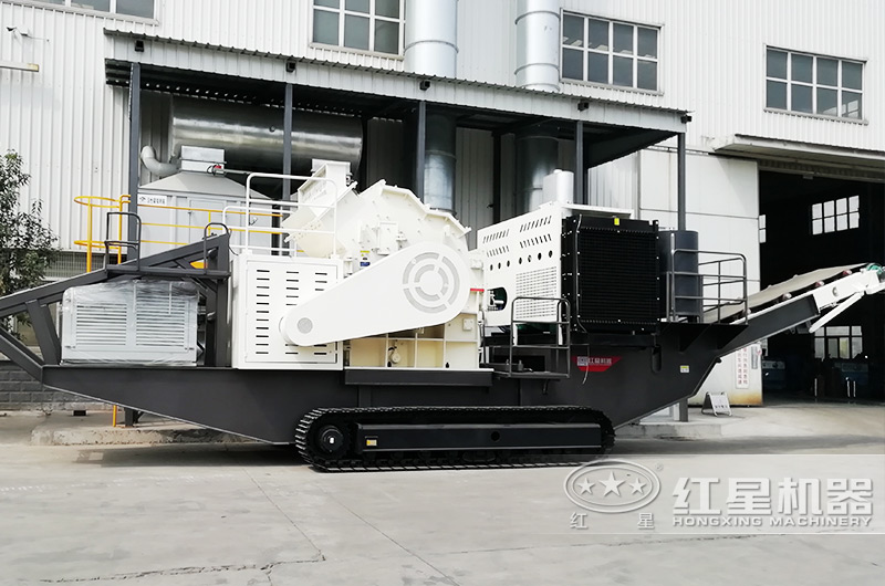 小型移動治沙機圖片，履帶式